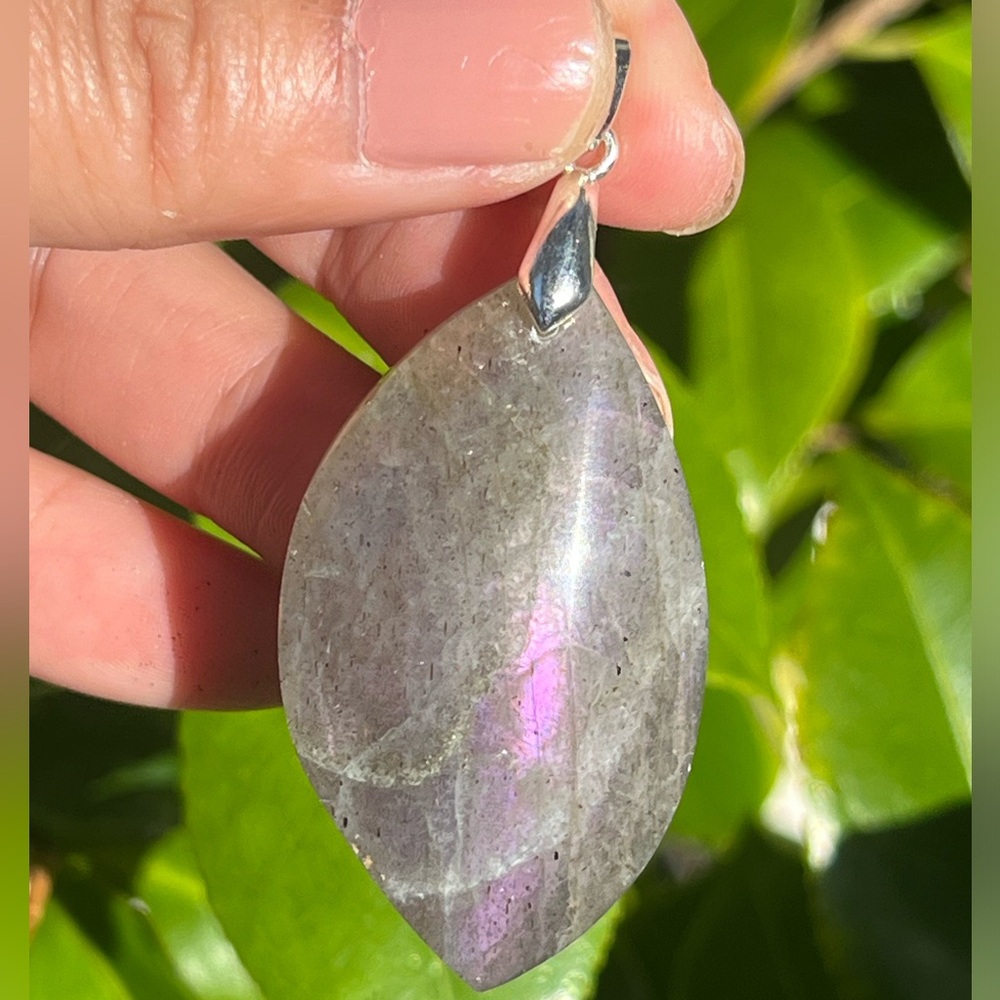 Silver plated purple labradorite pendant 1695